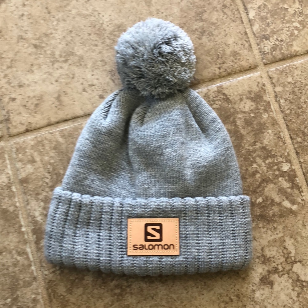 Salomon ladies Pom beanie